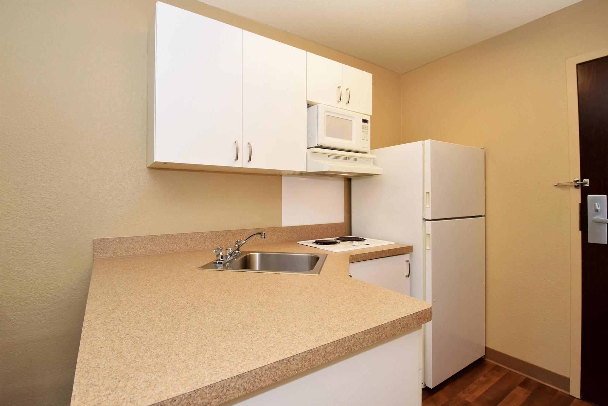 Extended Stay America Suites - Philadelphia - Plymouth Meeting - East Екстериор снимка