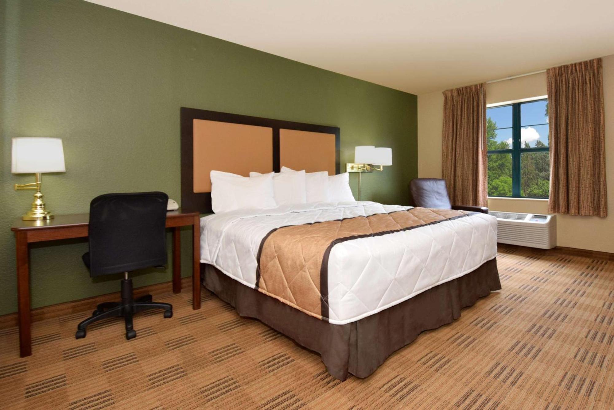 Extended Stay America Suites - Philadelphia - Plymouth Meeting - East Екстериор снимка